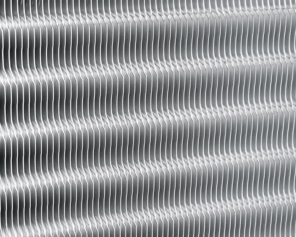 Fins: Aluminum/Copper/Epoxy Coating